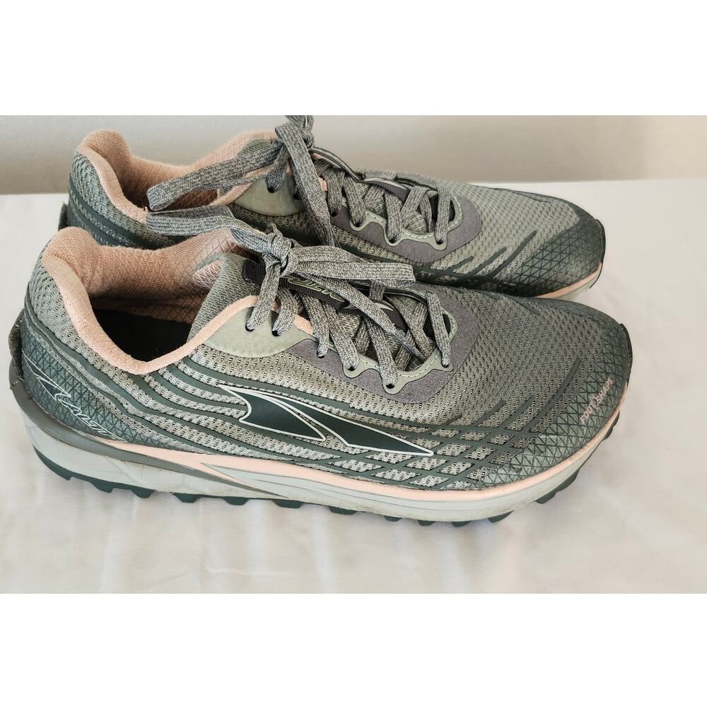 Altra Timp 2 Women's Trail Running Shoes Lily Pad Gray Pink Sz 8.5